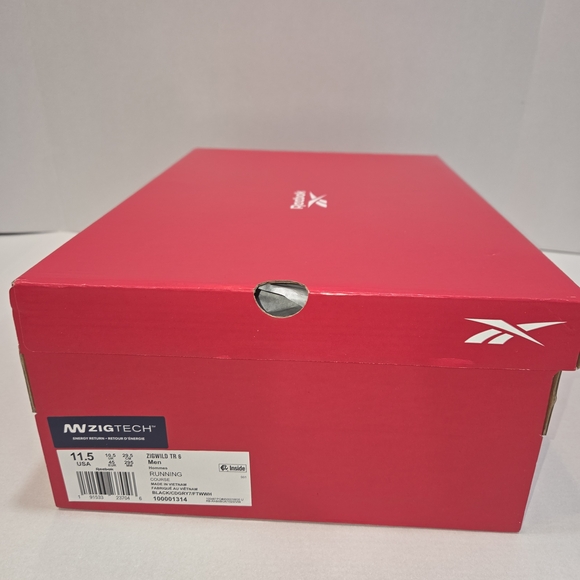 Reebok ZigTech Black Athletic Shoes - Picture 5 of 5